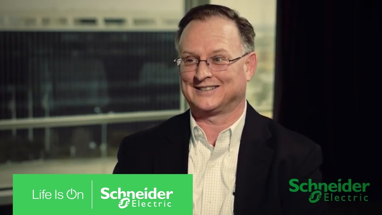 InfoMart Data Centers - Driving Cost Down While Managing Risk | Schneider Electric