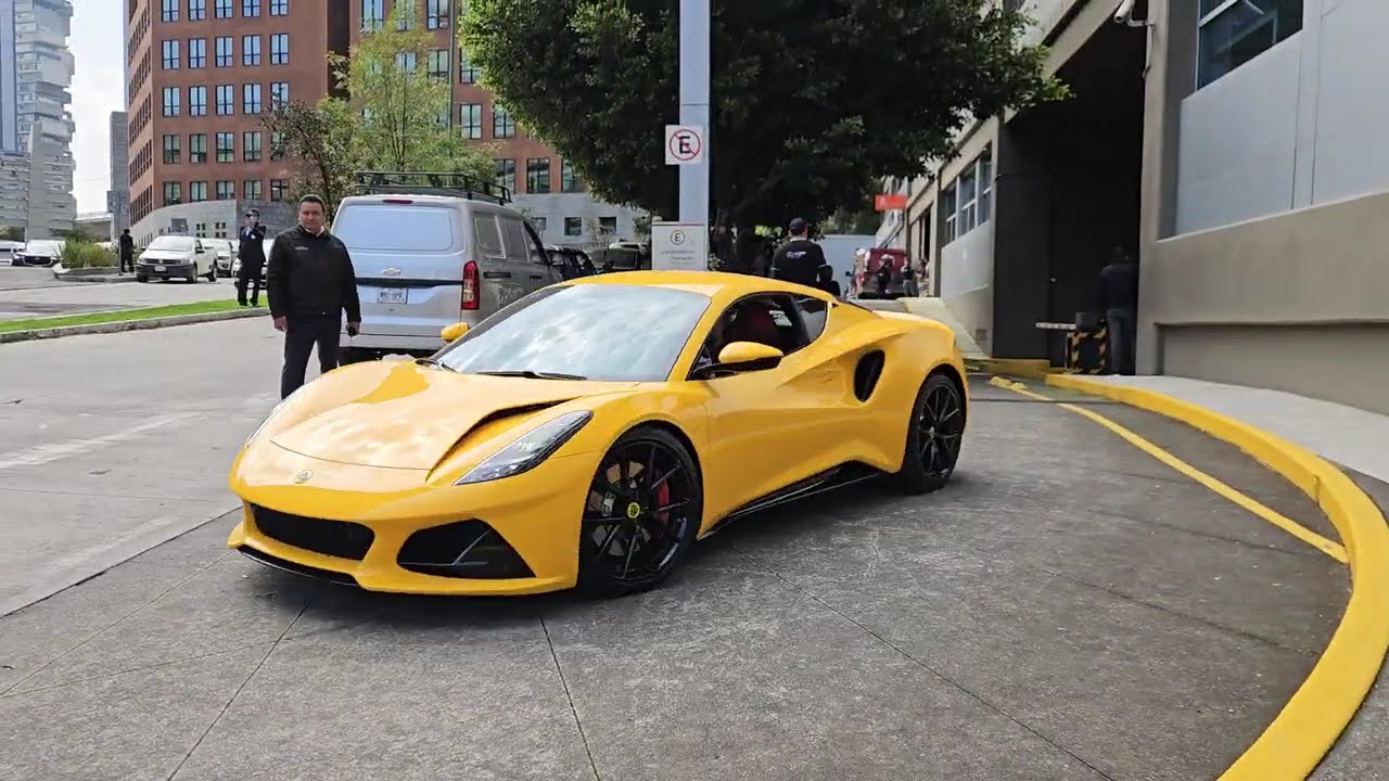 Giro Lamborghini 2025