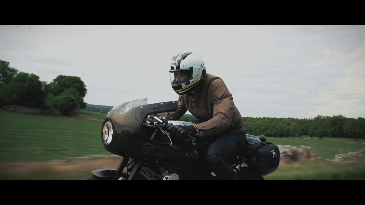 Motul roads to Wheels & Waves: From Glemseck to Biarritz with two CafeRacer motorcycles