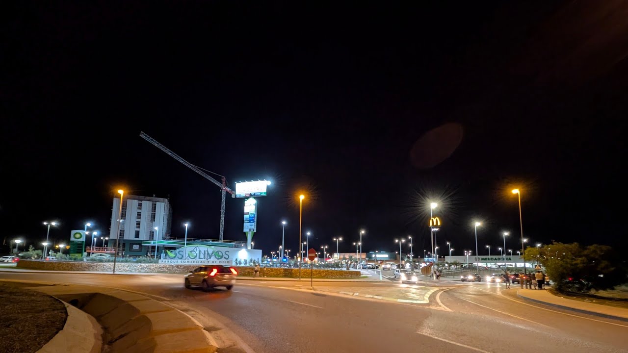 Paseo de tarde por el Centro Comercial 