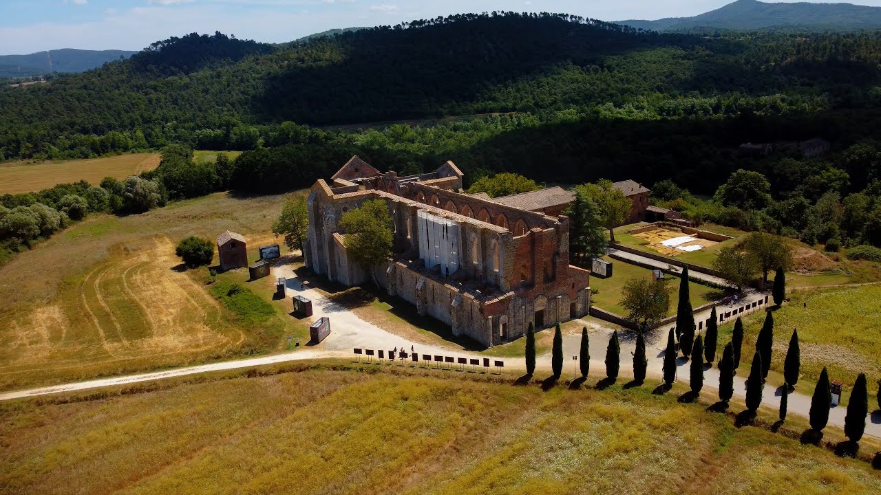 Tuscany: Abbazia San Galgano, Val D'Orcia, Montepulciano, Bagni San Filippo and more