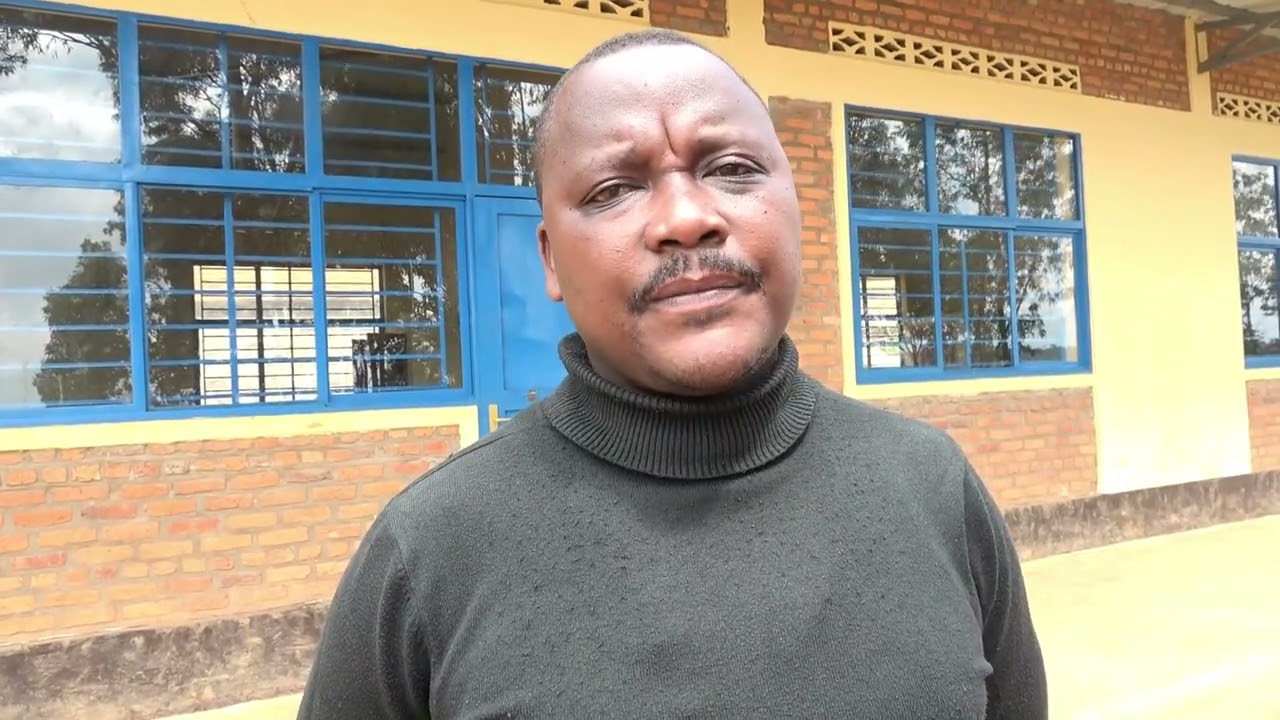 ishuri rimwe ryigamo abasaga 90 Gakenke Kamubuga 