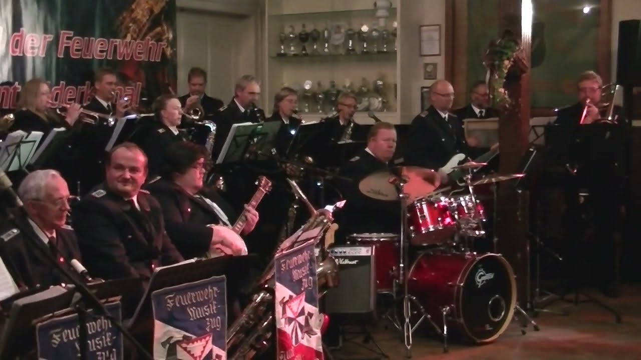 Dick und Doof  Feuerwehrmusik  2013  Schleswig Holstein  Hardemaschen
