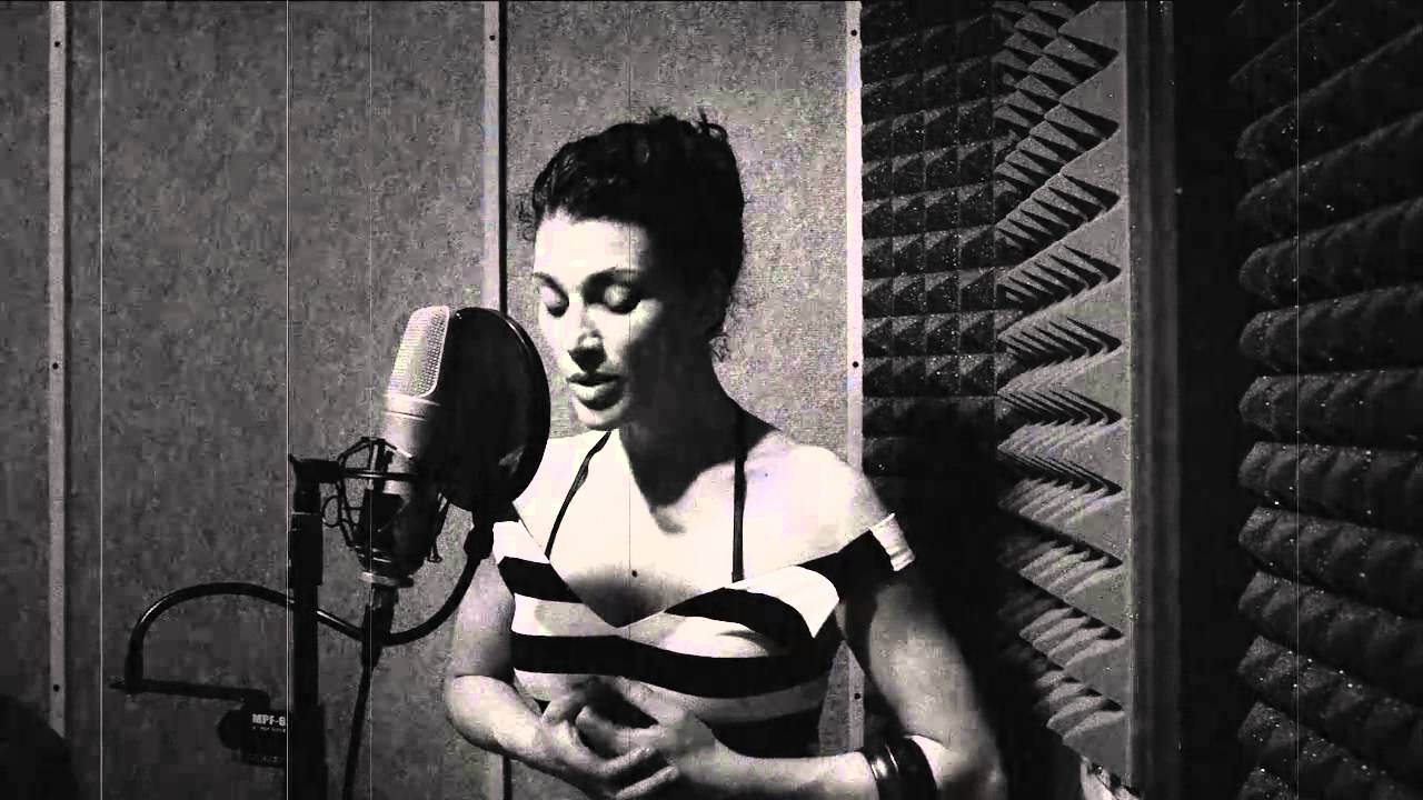 Besame Mucho- Marina Fernandez (Cesaria Evora)