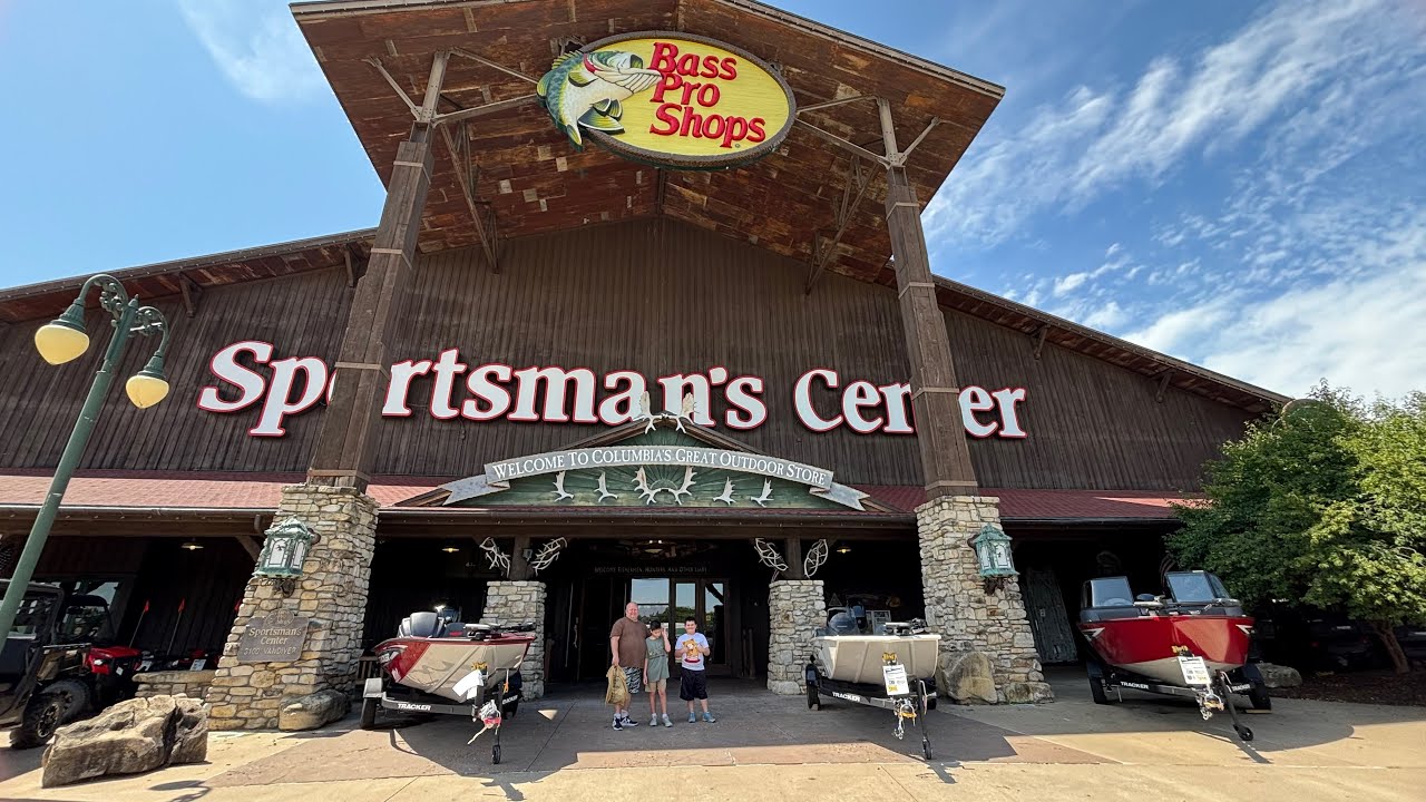 Explore Bass Pro Shops Columbia Missouri | Walk With Us Experience @Show Me Gold Family 