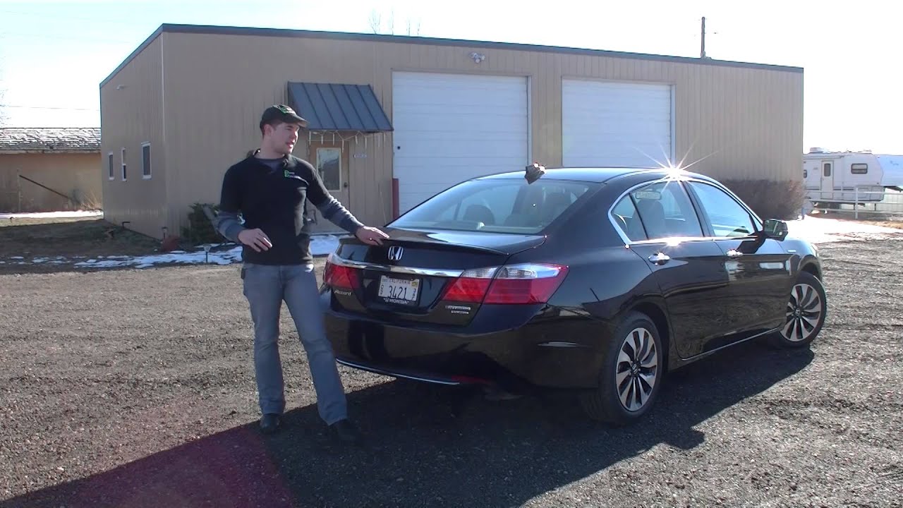 Real First Impressions Video: 2014 Honda Accord Hybrid