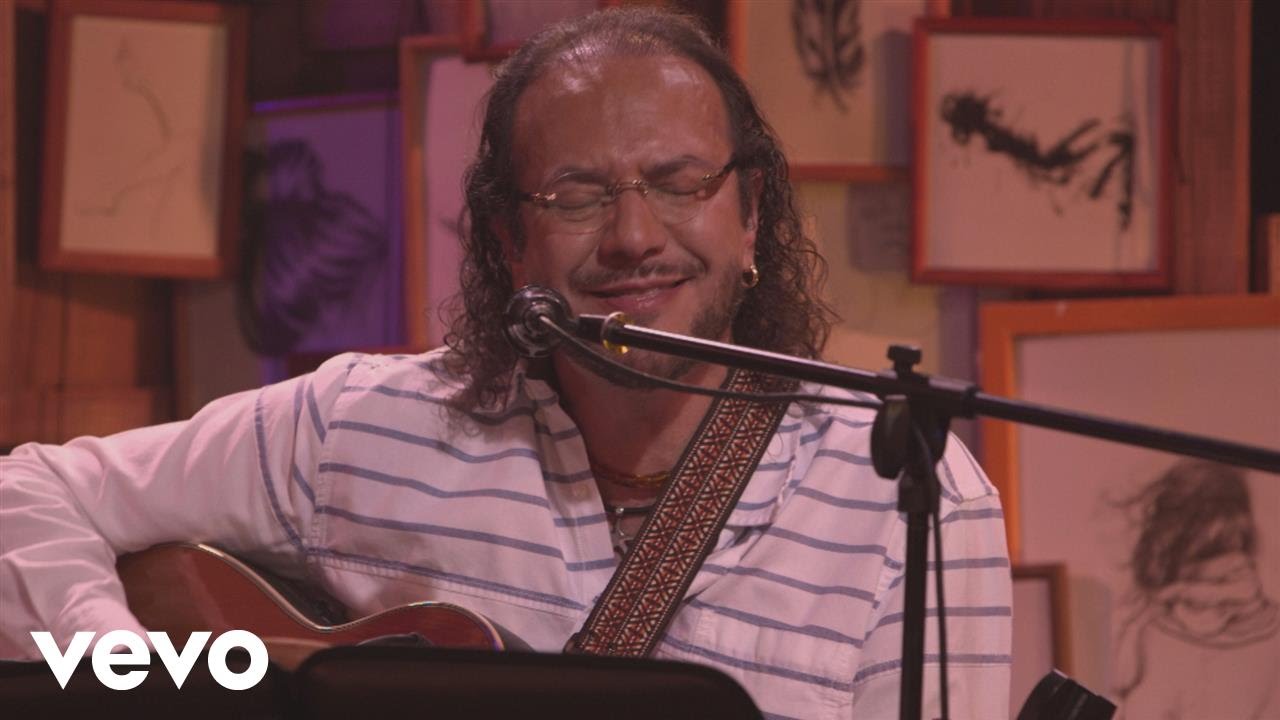 Fernando Delgadillo - Momentos Pendientes (Versión Acústica)