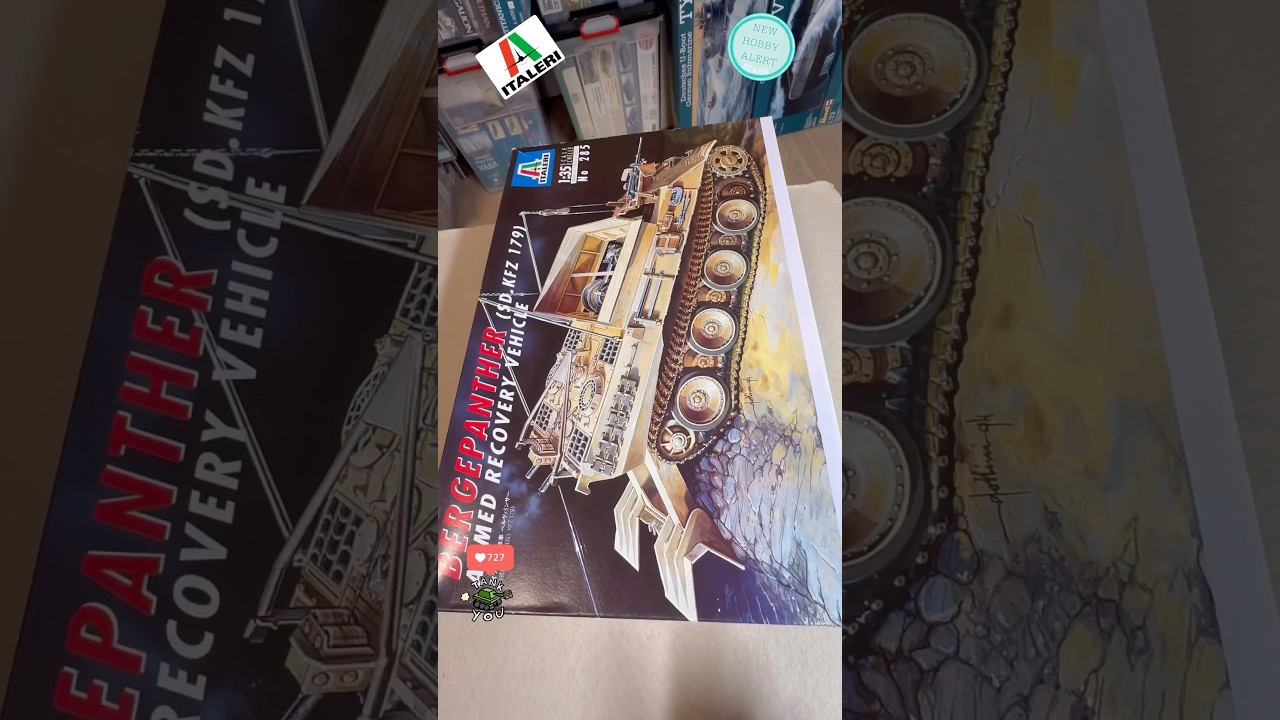 New vintage unboxing! 1/35 Bergepanther 