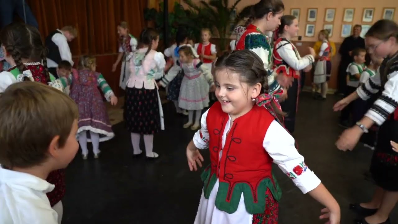 Az összetartozás tánca - Kolon