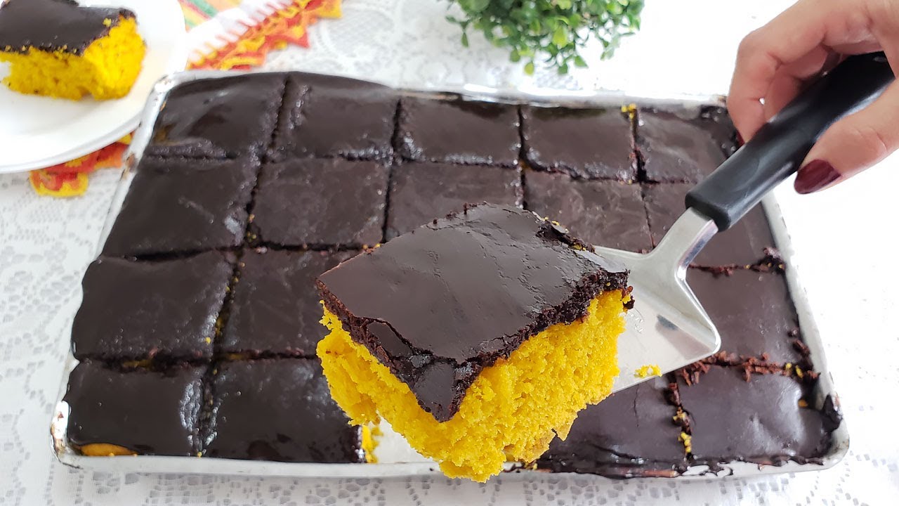 O MELHOR BOLO DE CENOURA COM COBERTURA CROCANTE - TAMIRES MOTA