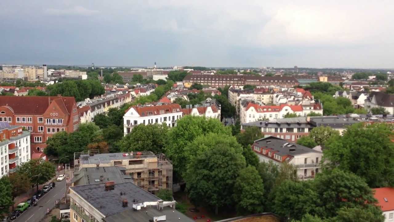 Kranfahrt in Hamburg Eimsbüttel Osterstrasse