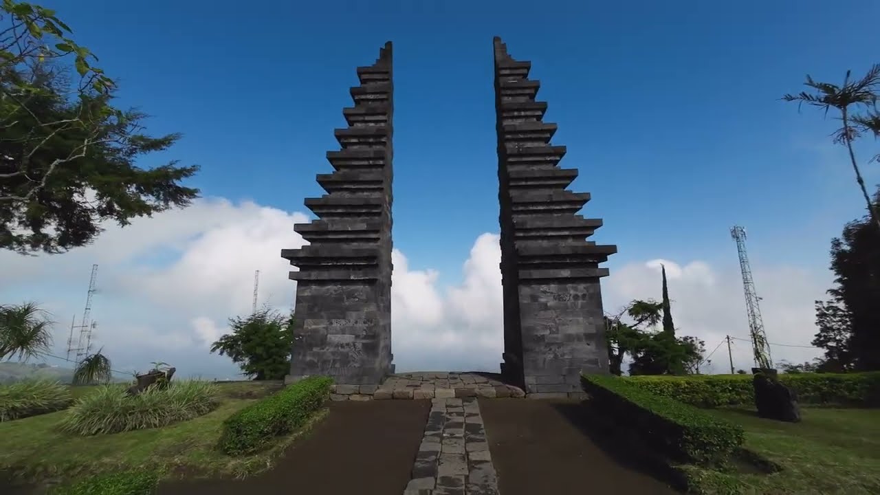 [4K] VISITING 15TH CENTURY JAVANESE TEMPLE || CANDI CETHO || CENTRAL JAVA, INDONESIA