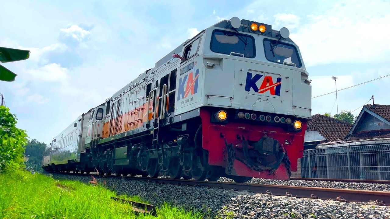 TOP KOMPILATION 9  in 1 High SPEED and SUPER Fast Train Videos |Diesel Trains | Indonesian Railways