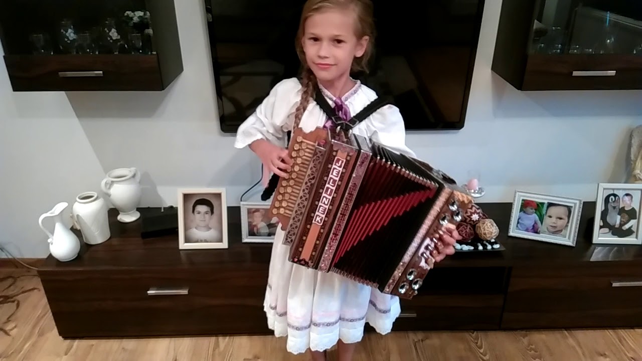 Heligónka  - Simonka Mária Halvoníková - Ešte som sa neoženil