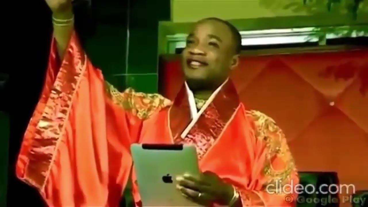 Koffi Olomid&eacute; - On est ensemble (Clip Officiel)