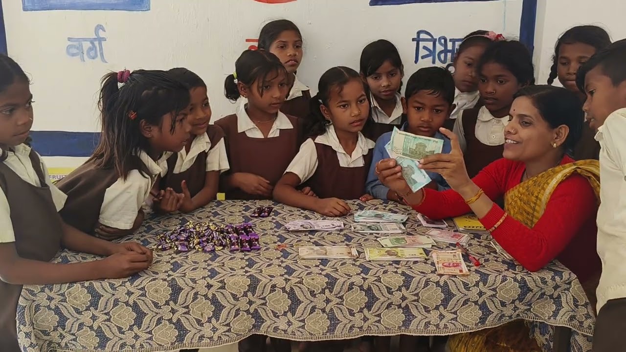 निपुण भारत अंकुर अभ्यास पुस्तिका कक्षा _3 सप्ताह 25 के तहत बच्चों को समान मूल्य वाले नोटो से अवगत की