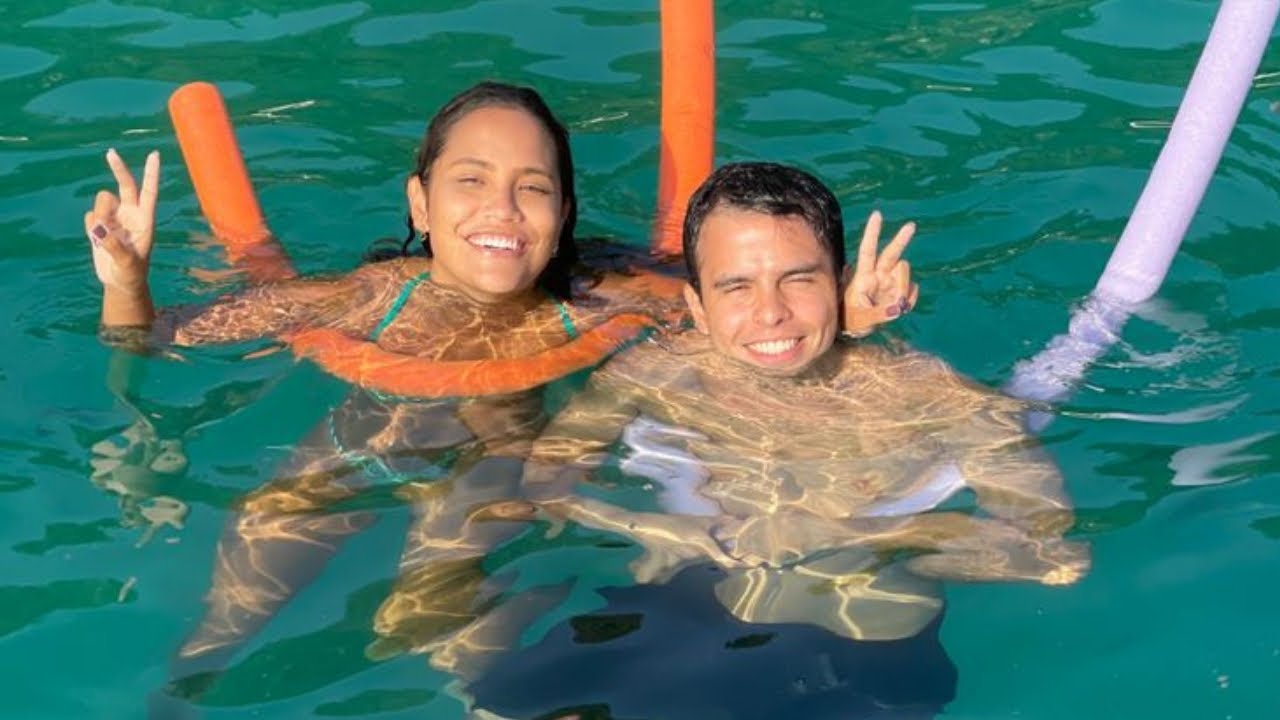 UM DIA DE FÉRIAS! - RAFAELLA BALTAR