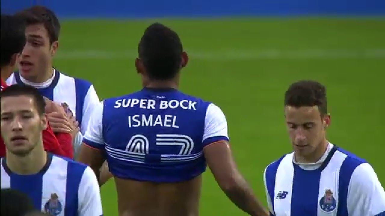 Futebol: FC Porto B-Santa Clara, 4-2 (Segunda Liga, 25.ª jornada, 17/01/16)