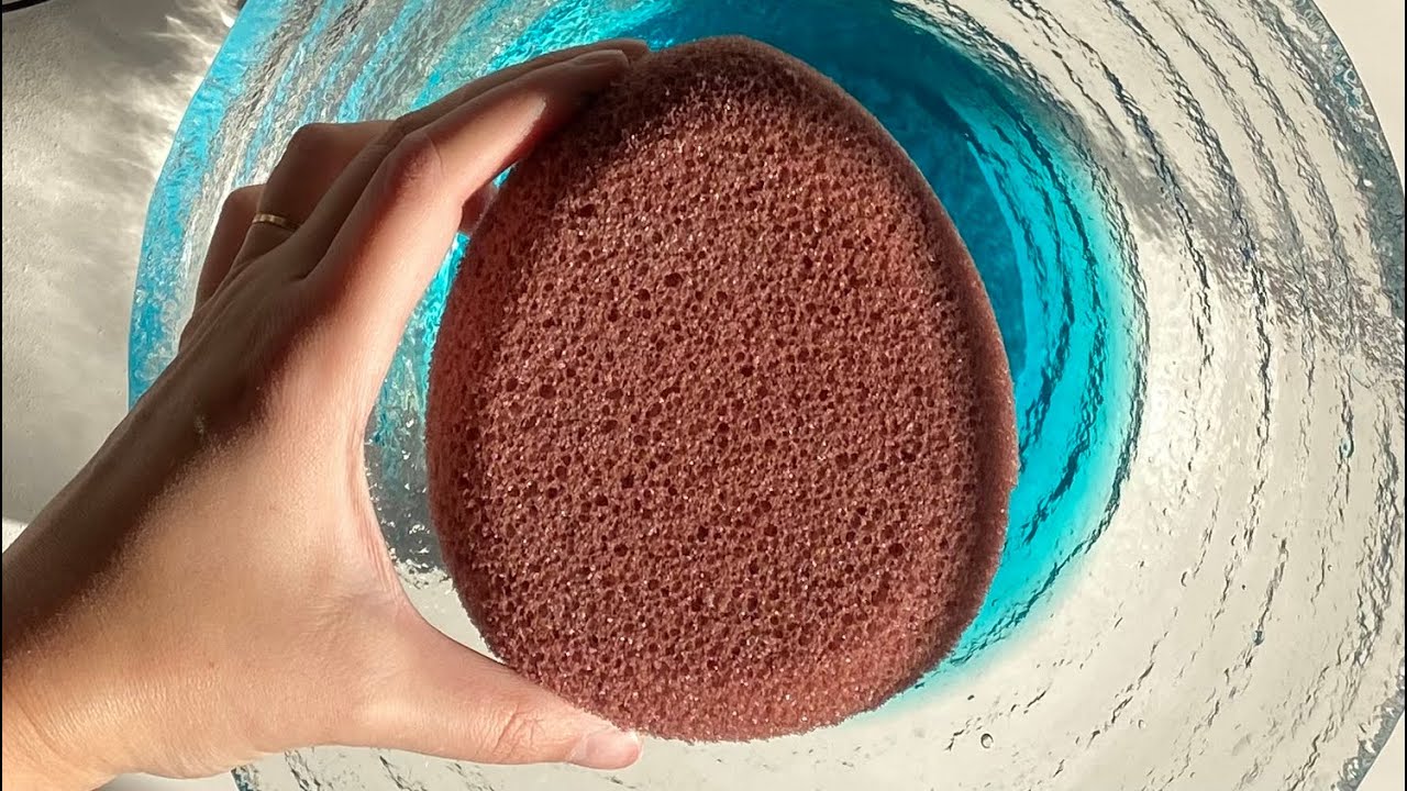ASMR crispy bath sponge squeezing and ripping in rubbing alcohol - fizzy jelly crisp