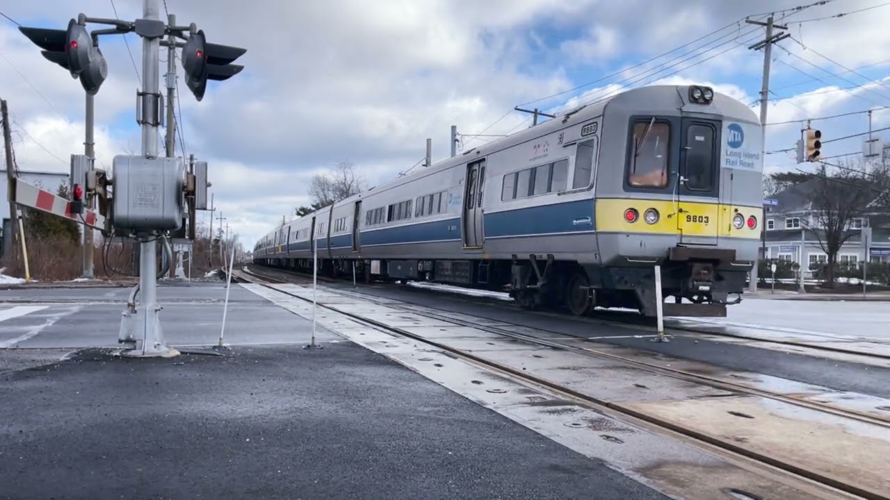 LIRR M-3 Rostabout Move