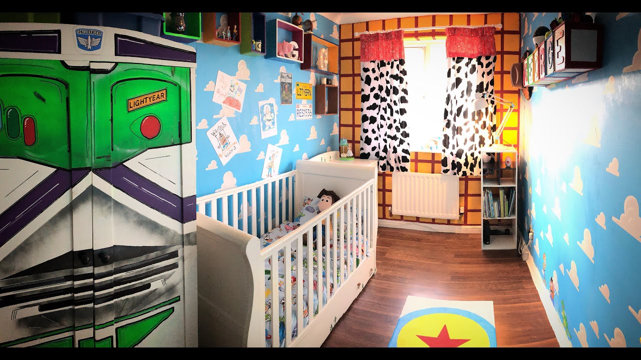 The Ultimate Toy Story Bedroom!! (Birthday Surprise)