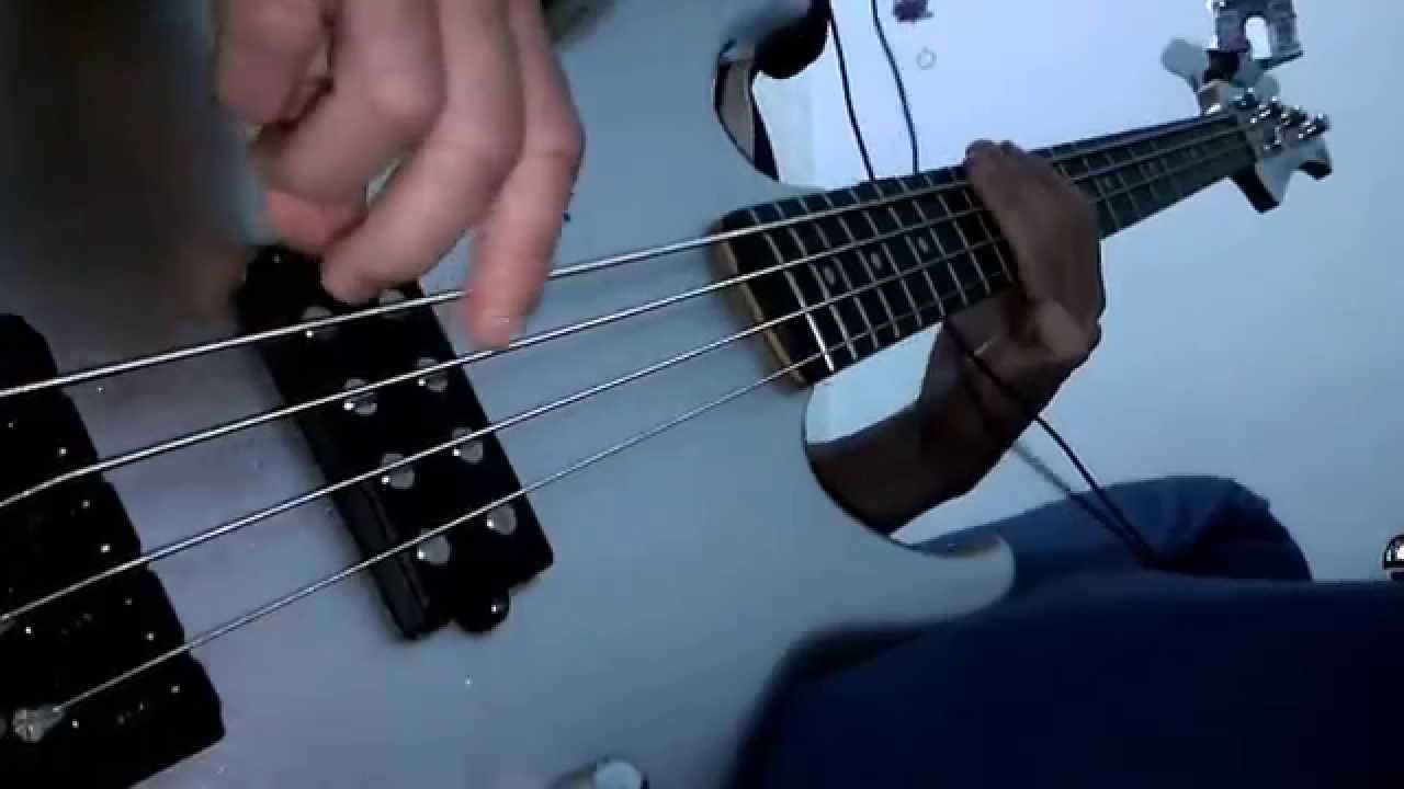 Soundgarden - Slaves and Bulldozers - Bass Cover by Albert Freeman