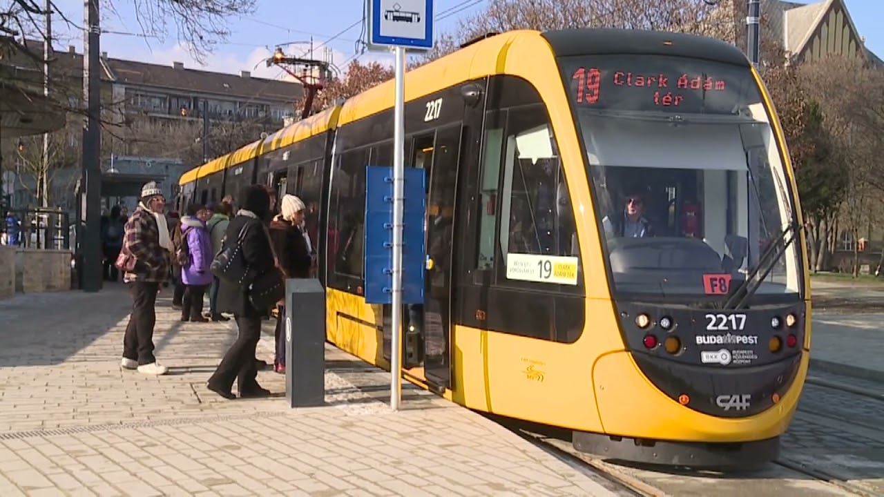 Ősszel érkezhetnek meg az első új CAF villamosok Budapestre