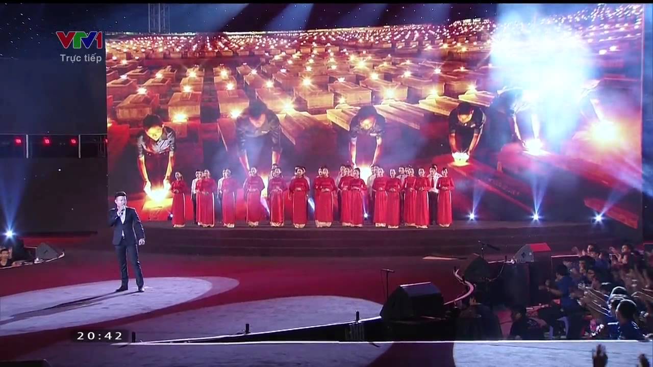 Linh thiêng Việt Nam - Vũ Thắng Lợi & Hợp xướng | Tự Hào Tổ Quốc Tôi
