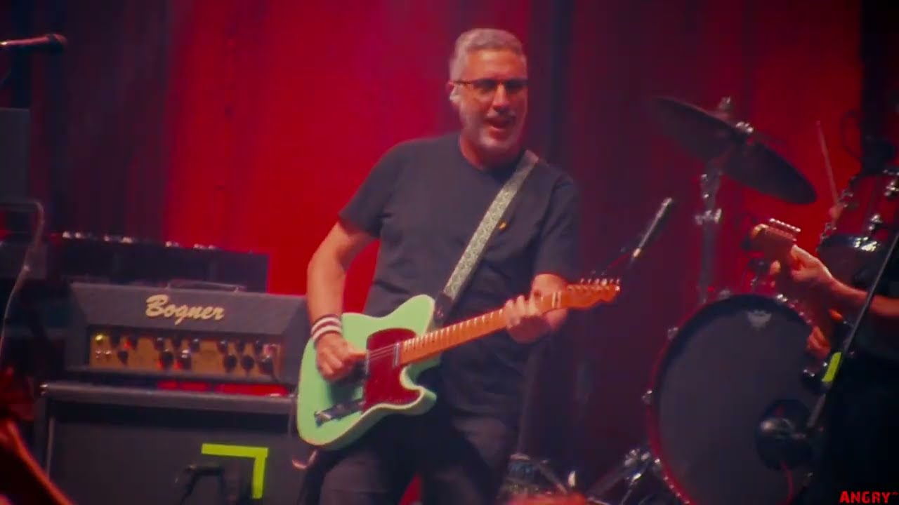 DIRE STRAITS Legacy - Walk of Life (2022) Guitar World Record Hey Joe Wroclove Guinness Record