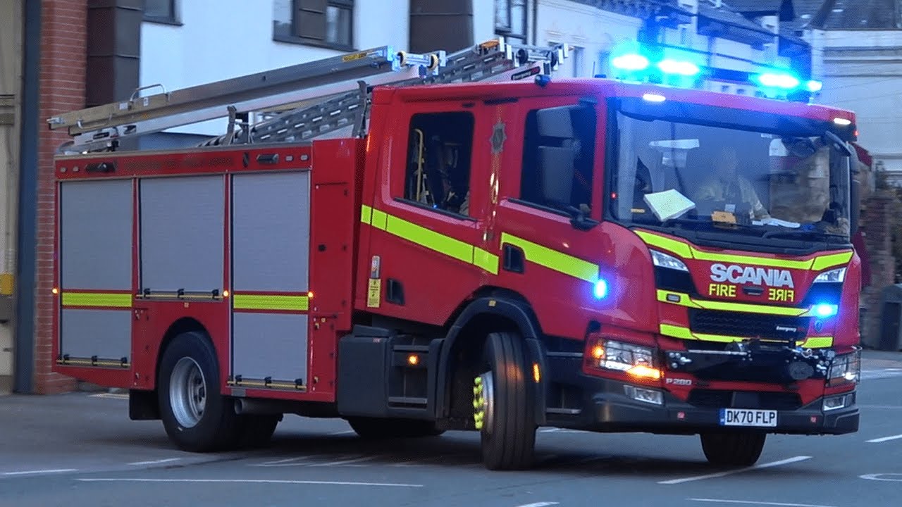[BRAND NEW] Merseyside Fire & Rescue Service - Emergency One Scania Rescue Pump Turnout