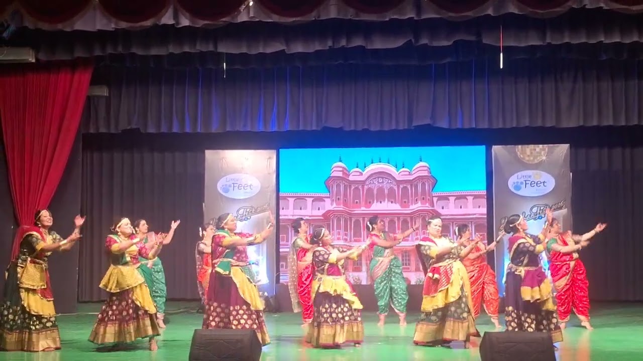 The Little Feet Preschool Andheri East | Annual Day | Mumma's performance 