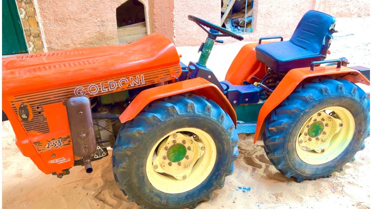 Goldoni 233 4×4 mini tractor