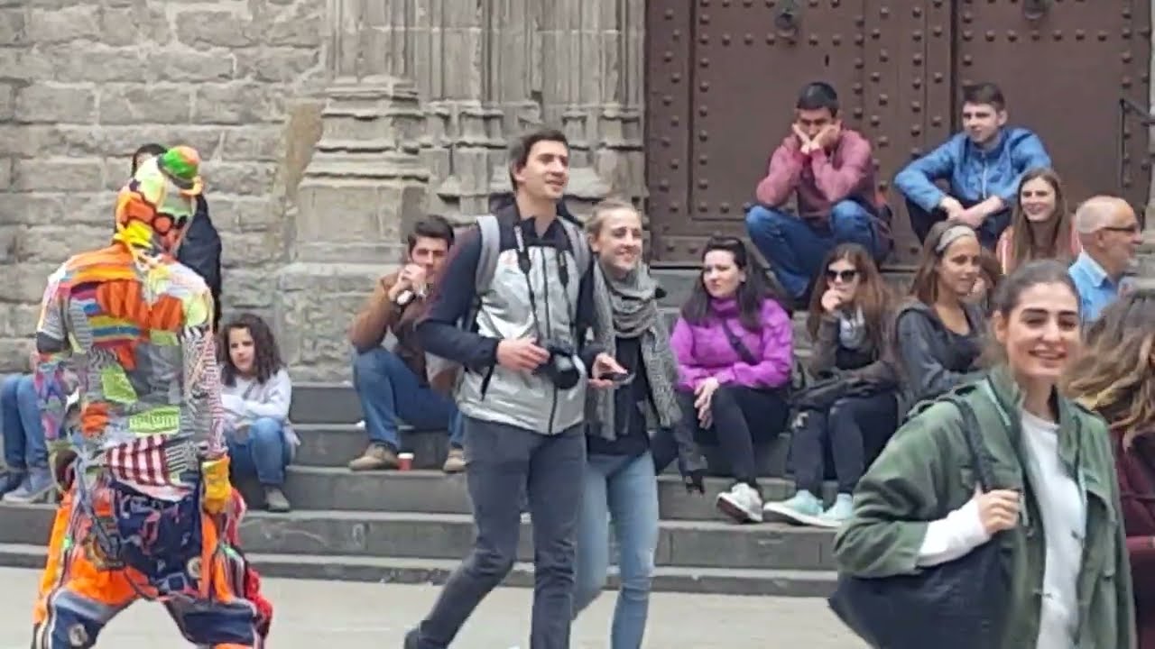 Karkocha der Straßen-Clown (Barcelona) #travel