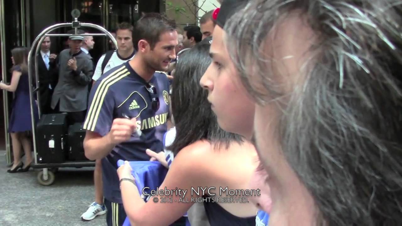 Frank Lampard and Chelsea Football Club lap it up with their fans in NYC