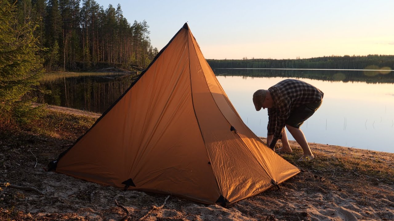 Leiriydy syrjäiselle hiekkarannalle - uusi kotateltta ensitestissä