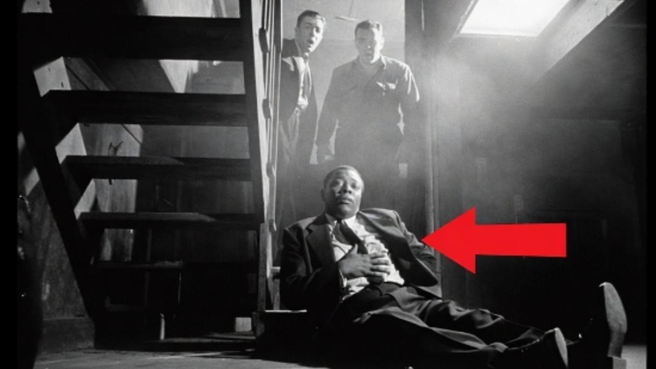 They Trapped Bumpy Johnson UNDER STAIRS  — What He Did With CRUSHED RIBS Shocked the Mob