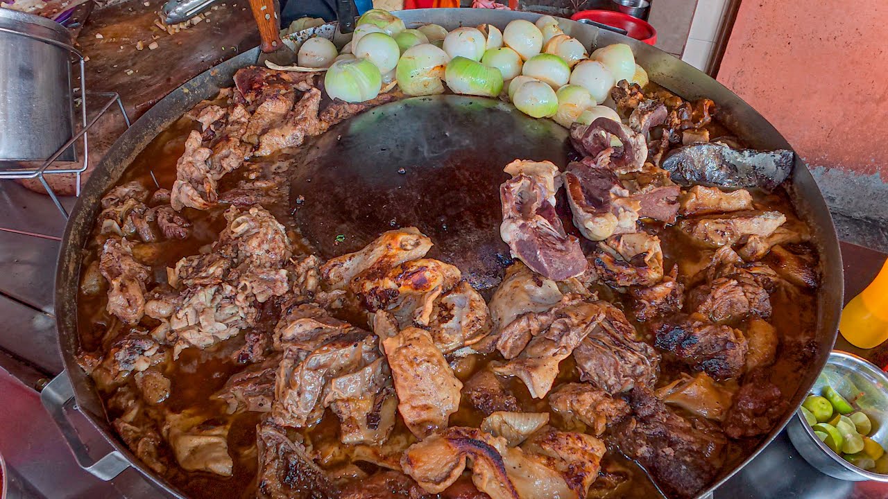 Los TACOS más buscados de todo Michoacán! así son los de VILLA MADERO