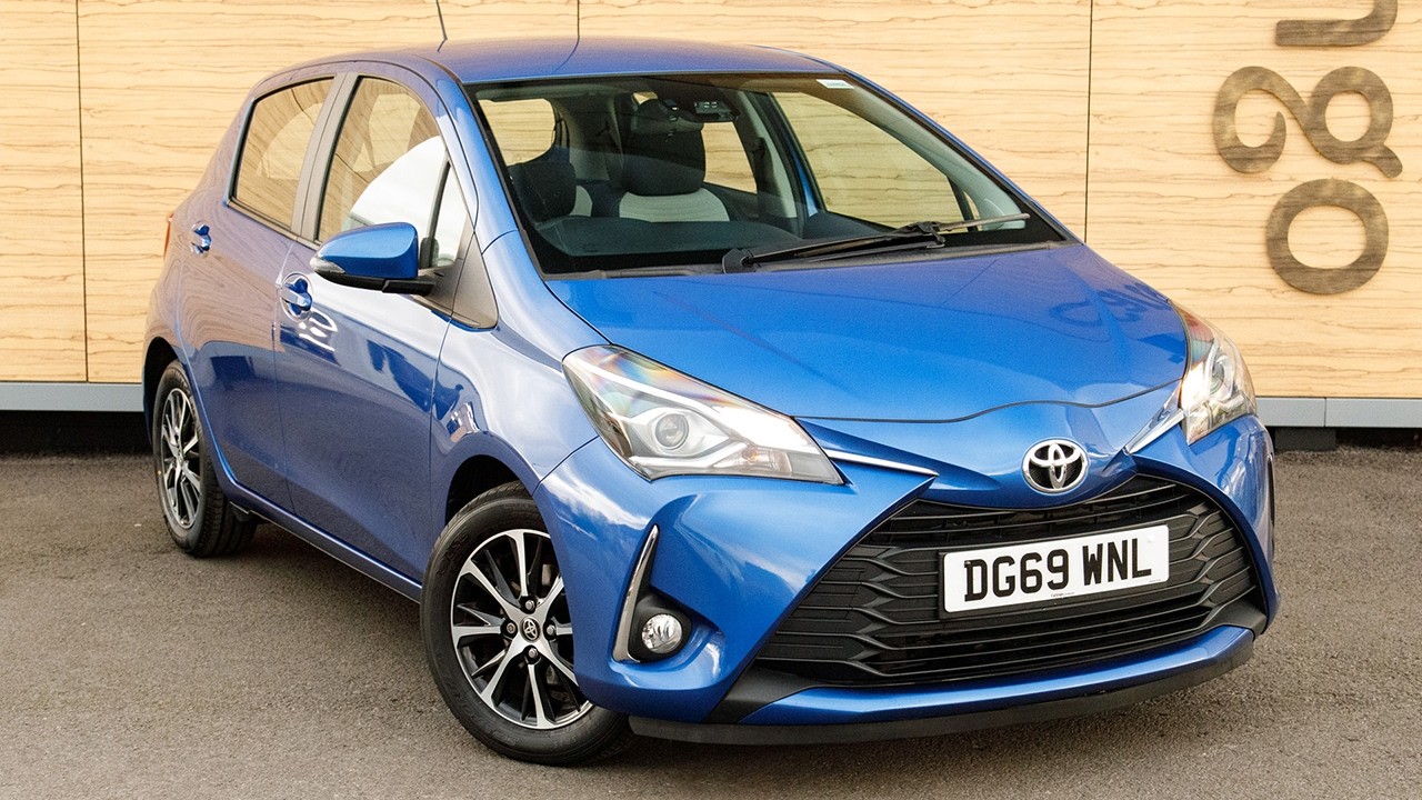 Toyota Yaris VVT-I ICON TECH