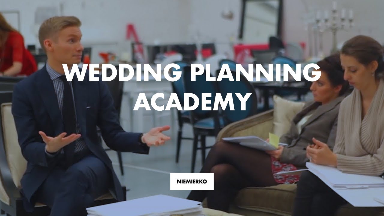 Learn to be a Wedding Planner
