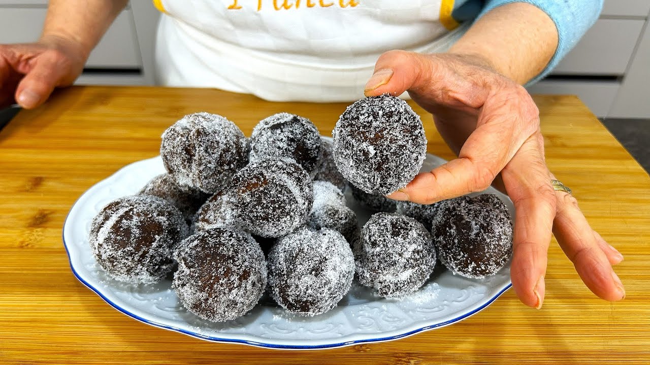Per Carnevale prepara le Castagnole napoletane al cacao 🎭