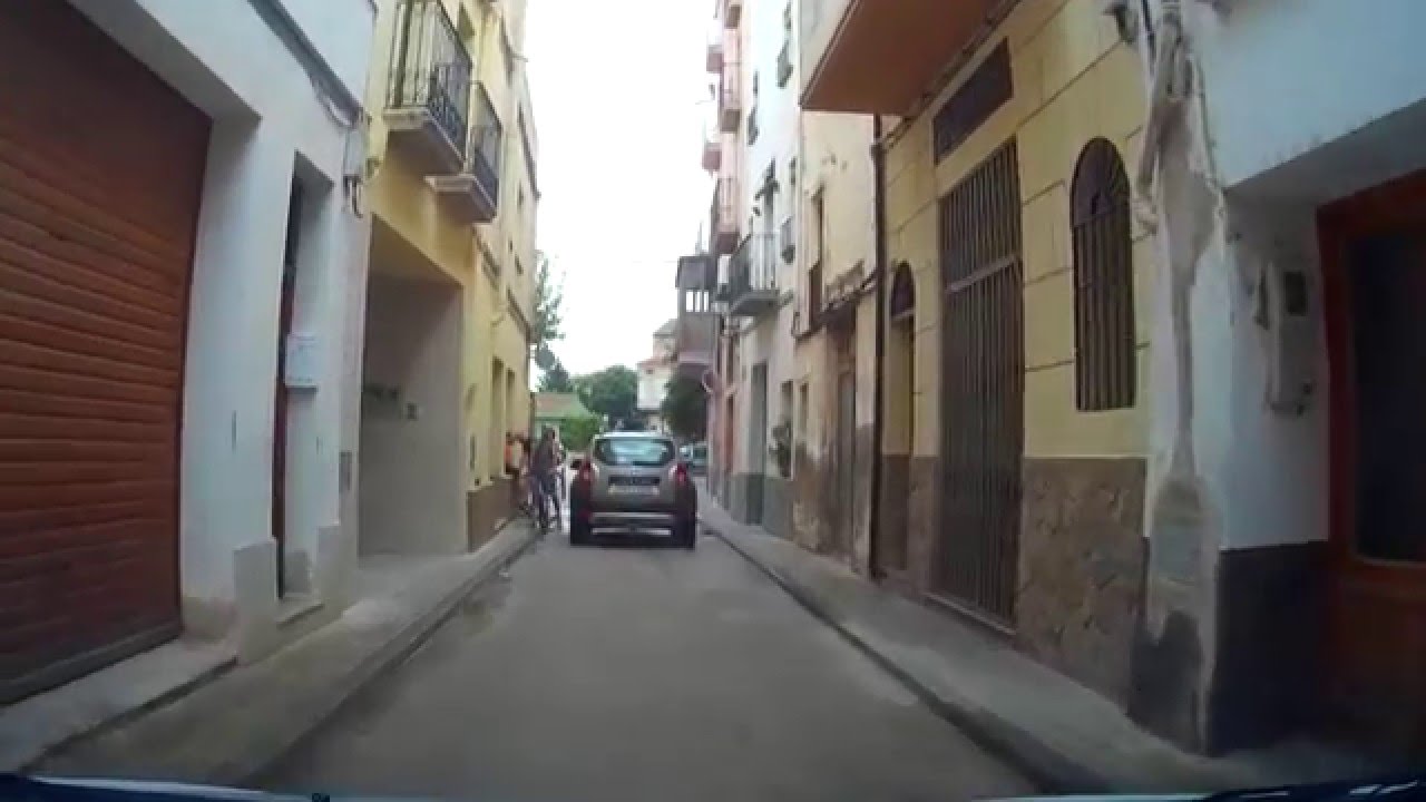 Bajada a la plaza de Cherta o Xerta
