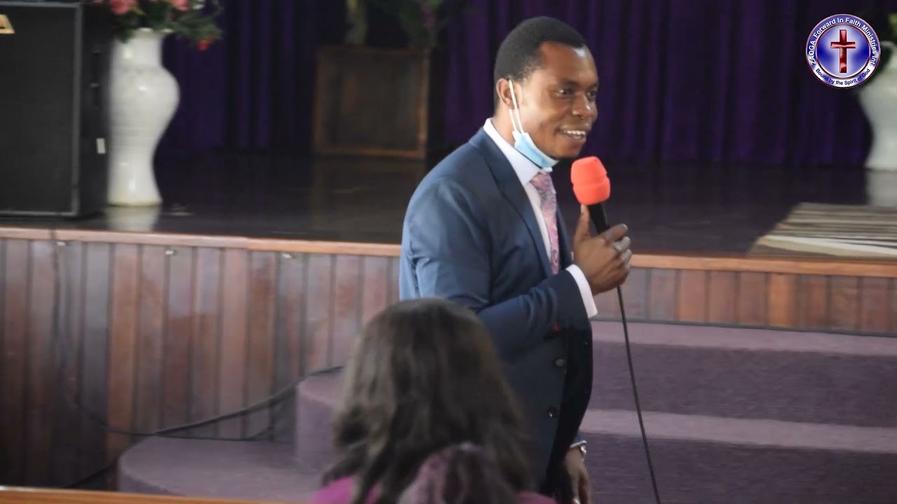 Worshiping in the spirit - Pastor Carlton Mutizwa
