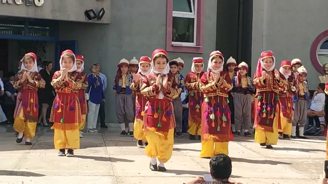 Dilşat Refizade İlk Okulu ANTALYA, 2İ Sınıfı, 23 Nisan Gösterisi, 23.04.2022