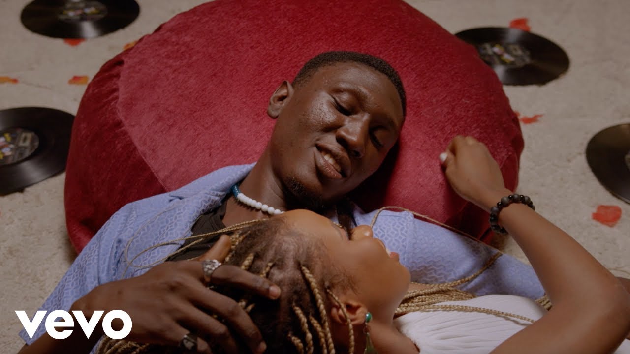 Bayoo - Bounce (Official Video)