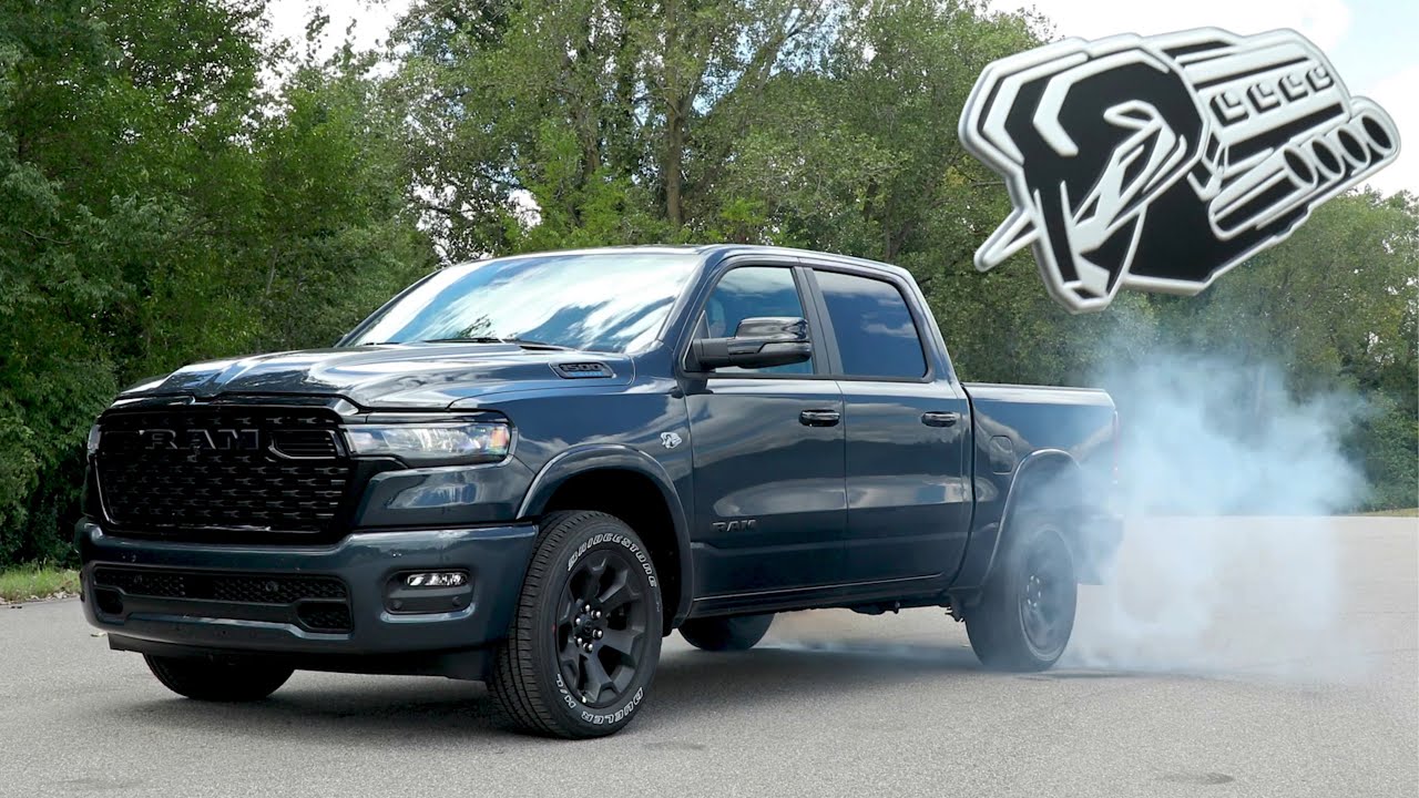 The RAM 1500 HEMI V8 is BACK (2026) - BURNOUT & SOUND!
