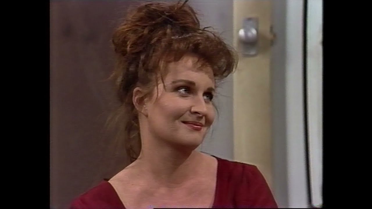 S2 Ep 15 Travelling North