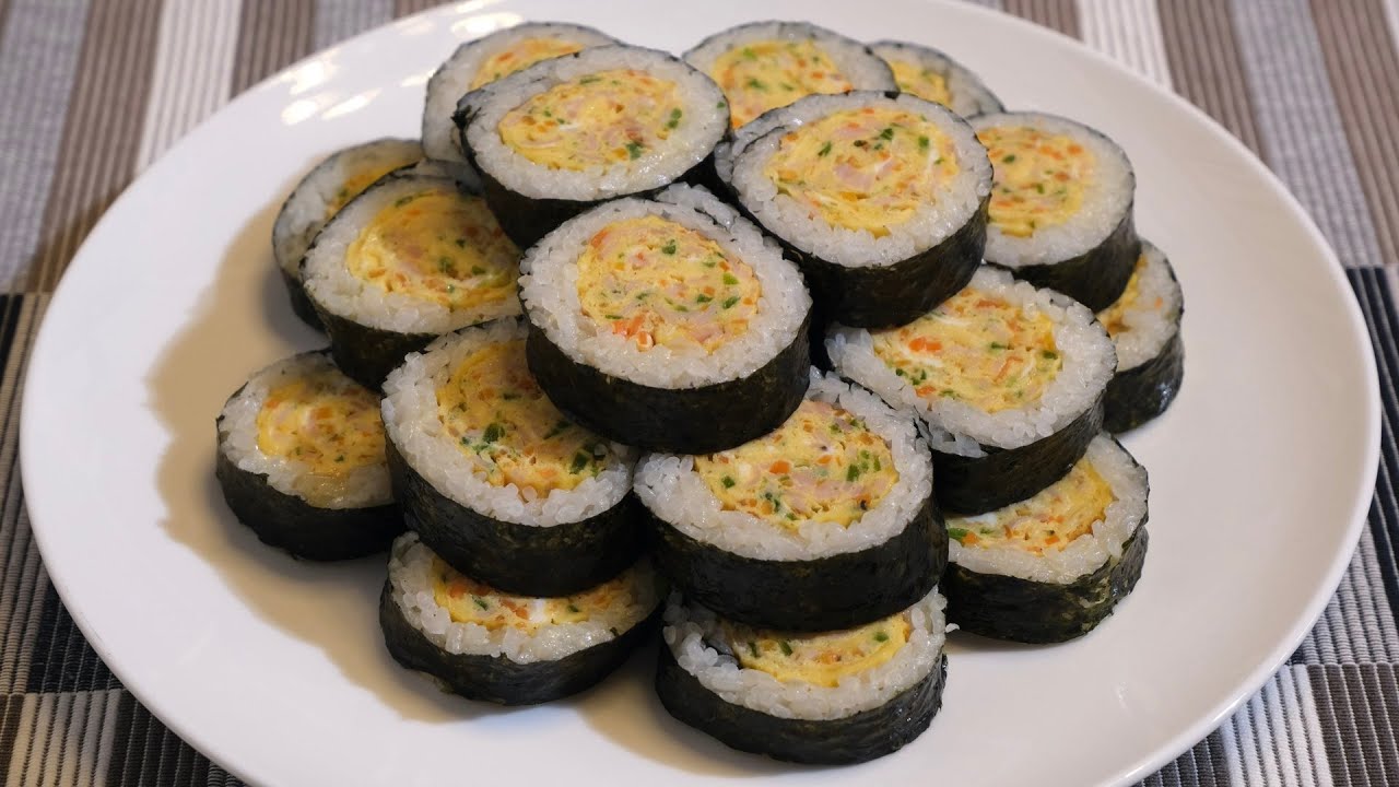 Simple and delicious Rolled Egg Kimbap Recipe | Popular Instagram menu
