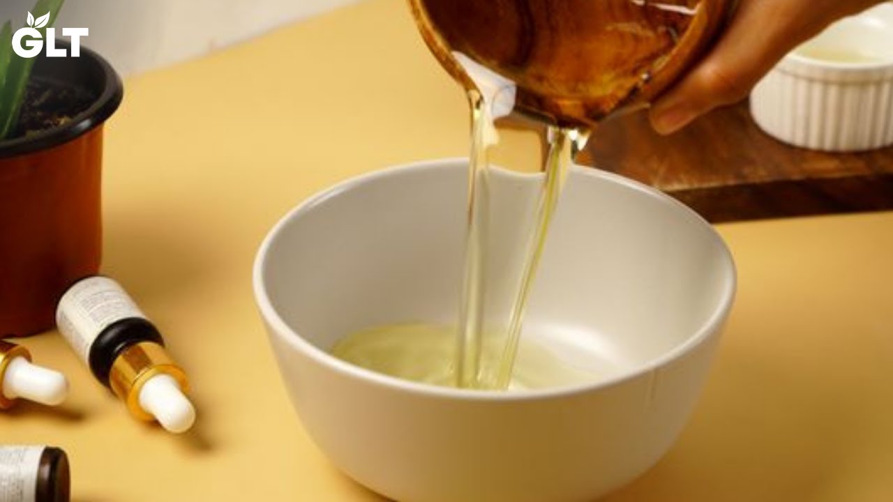 Simple Aloe Vera & Castor Oil Hair Mask For Thicker Hair