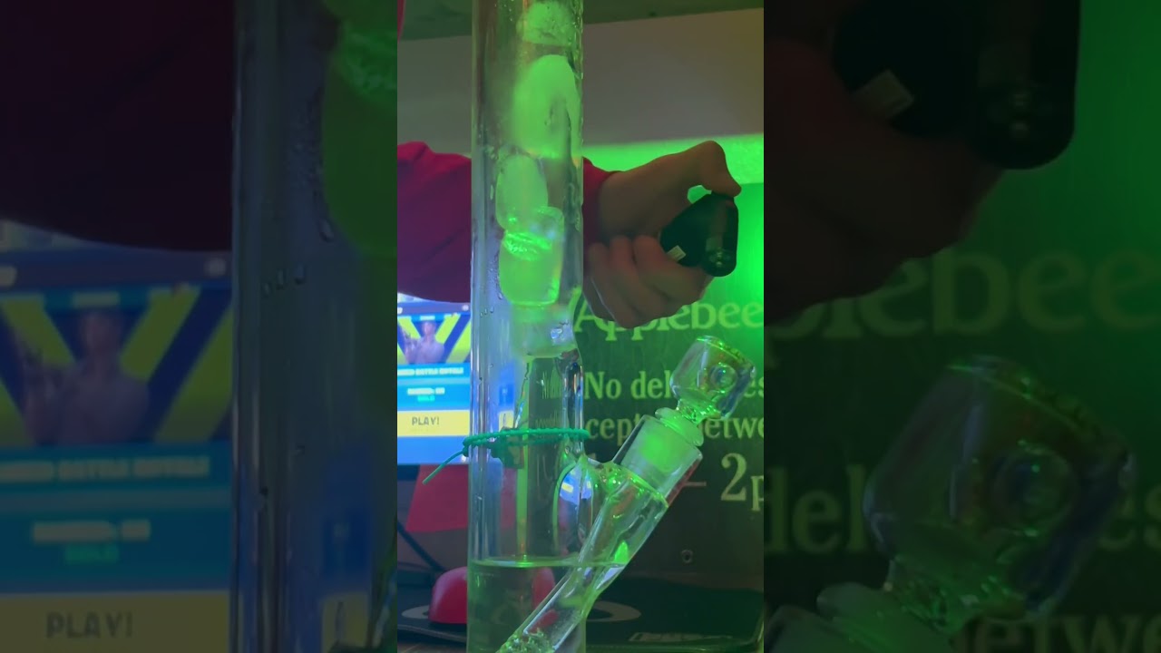 Cookies Flame Straight 17 in 7 miliimeters Water Pipe MILKSHOT #cookie #ccokiesssf #smoke
