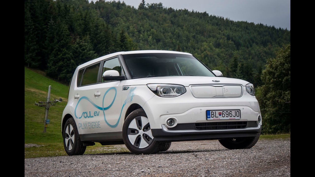 Kia Soul EV - test elektromobilu v kopci